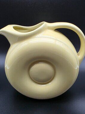 Vintage Hall USA Yellow Ceramic Pitcher 1335 Mid Century Modern 1930s-1950s